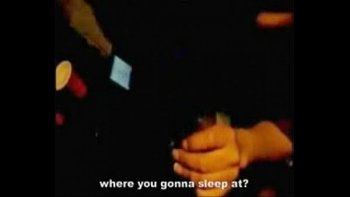 Теперь основательно сквиртует сидя на попочке