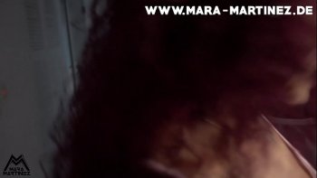 Стала баловать любимого своей упругой попкой