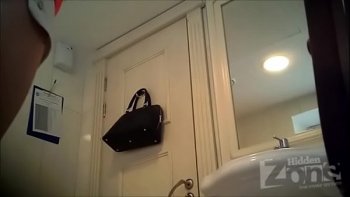 Девушки со скрытой камеры