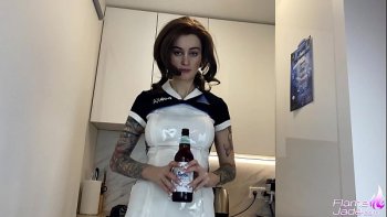 Видео девки сасут член