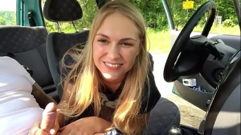 Трахнул на массаже азиатскую шлюшку