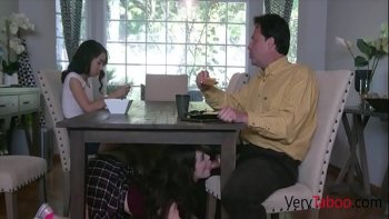 Секс парнуха смотрит онлайн бесплатна