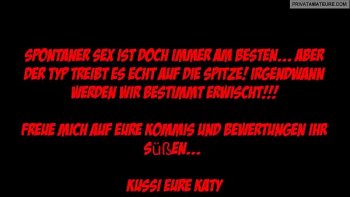Кучерявый парень очень шикарно трахает послушную девушку сзади