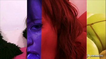 Отлично ебет ее в киску хорошо надроченным членом