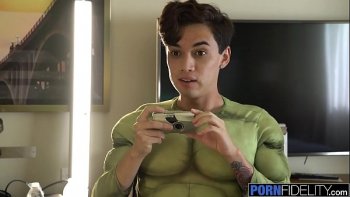 Большое количество костюмов