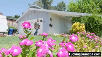 Дед и девушка секс