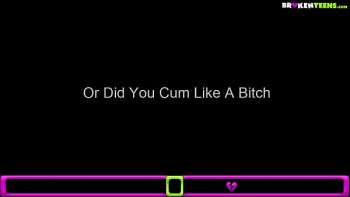 Сразу же пытается возбудить его посредством минета