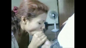 Двое парней приготовили интересный сюрприз для своих очень красивых подружек