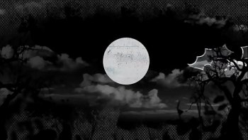 Парень подобрался сиськам минетчицы и стал гладить их руками