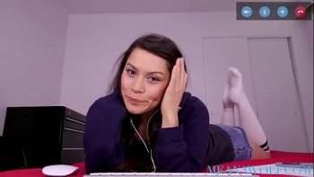 Берет крепкий хер в ротик