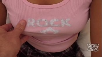 Смотреть с крупными сосками