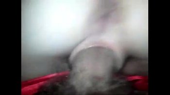 Тугой анал толстушки доводит чувака до бурного оргазма